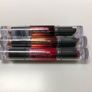Covergirl: Dual-Sided Ombré Lipsticks - Brand New